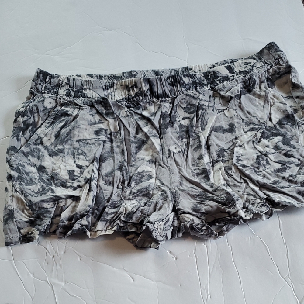 Stylish Gray Women's Shorts